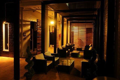 Crossroads Hotel - Accommodation Cooktown 29