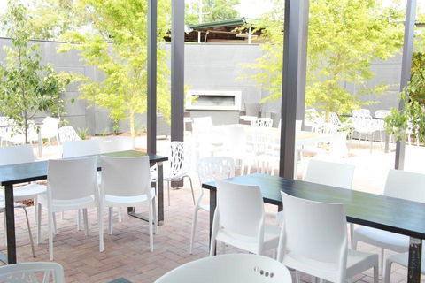 Crossroads Hotel - Accommodation Cooktown 15