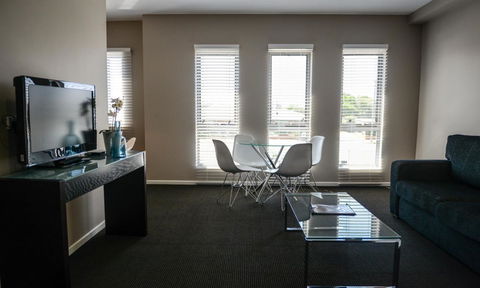 Crossroads Hotel - Accommodation Cooktown 7