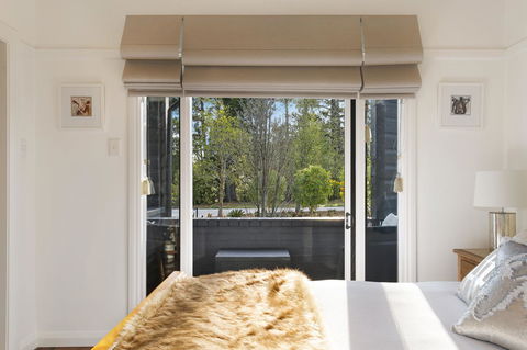 Romanz In The Valley (Luxury B&B) - Accommodation Cooktown 6