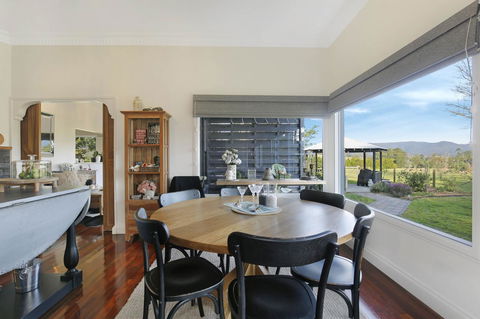 Romanz In The Valley (Luxury B&B) - Accommodation Cooktown 18