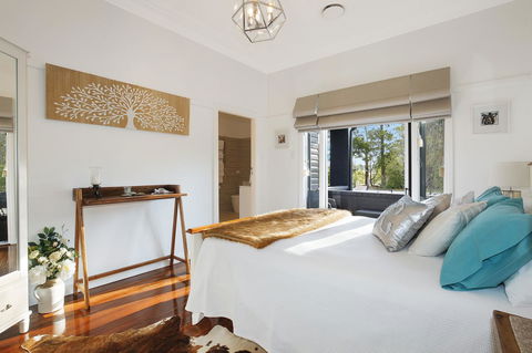 Romanz In The Valley (Luxury B&B) - Accommodation Cooktown 8