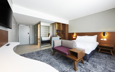 Holiday Inn Express Sydney Airport, An IHG Hotel - Accommodation Cooktown 9