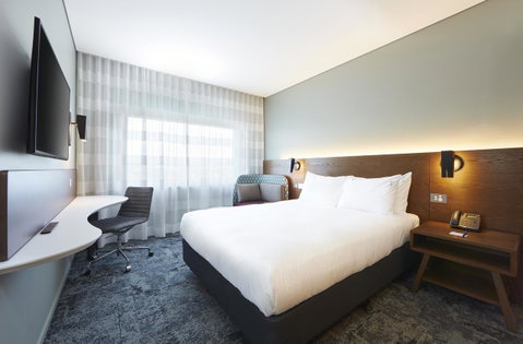 Holiday Inn Express Sydney Airport, An IHG Hotel - Accommodation Cooktown 4