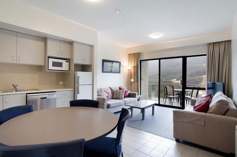 Lantern 1 Bedroom Balcony With Panoramic View - Accommodation Cooktown 18