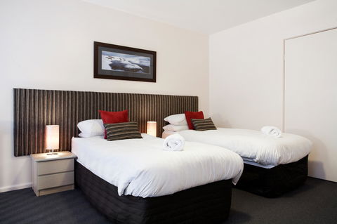 Lantern 1 Bedroom Balcony With Panoramic View - Accommodation Cooktown 16