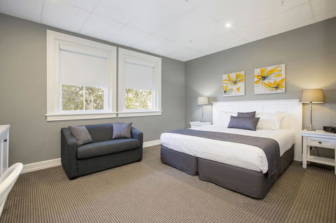 CH Boutique Hotel & Apartments, Ascend Hotel Collection - Accommodation Cooktown 19