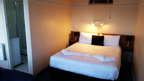 Echo Point Discovery Motel - Accommodation Cooktown 0