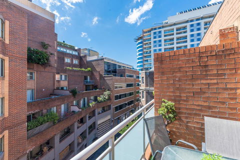 Apartments In Pyrmont - Accommodation Cooktown 20