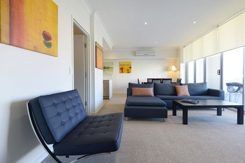 Macquarie Waters Boutique Apartment Hotel - Accommodation Cooktown 11
