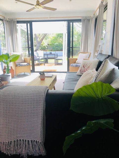 Little Blue Beach House - Accommodation Cooktown 14