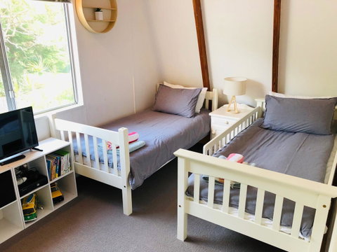 Little Blue Beach House - Accommodation Cooktown 5