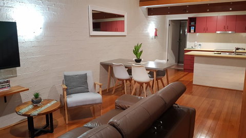 Great Escape Lofts - Accommodation Cooktown 2