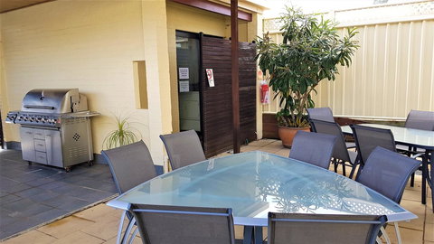 Great Escape Lofts - Accommodation Cooktown 6