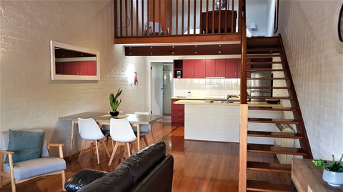 Great Escape Lofts - Accommodation Cooktown 22