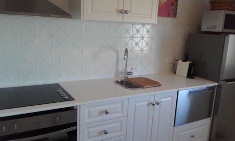 182 Anson Street - Accommodation Cooktown 8