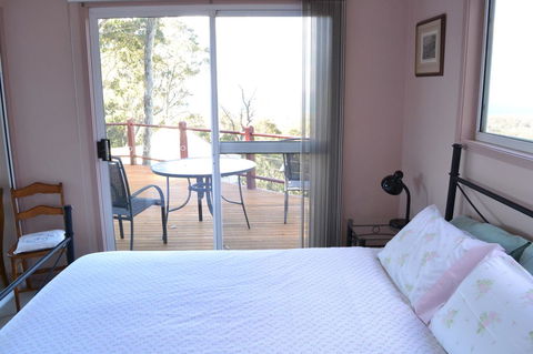 Bundle Hill Cottages - Accommodation Cooktown 25