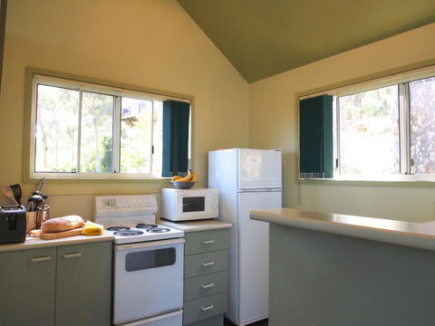 Bundle Hill Cottages - Accommodation Cooktown 14