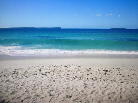 Arena Blanca Studio Apartment - Accommodation Cooktown 1