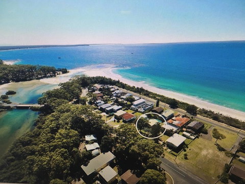 Arena Blanca Studio Apartment - Accommodation Cooktown 0