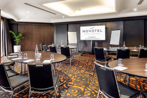Novotel Sydney Darling Harbour - Accommodation Cooktown 18