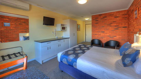 Pelican Motor Inn - Accommodation Cooktown 15