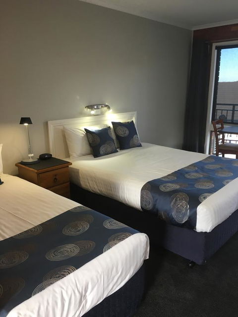 Pelican Motor Inn - Accommodation Cooktown 6