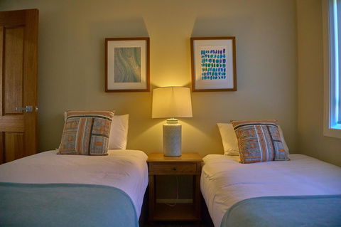 Hunter Oasis - Accommodation Cooktown 21