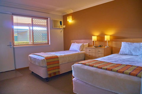 Hunter Oasis - Accommodation Cooktown 15