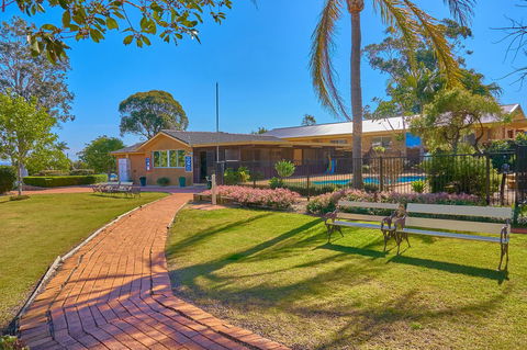 Hunter Oasis - Accommodation Cooktown 38