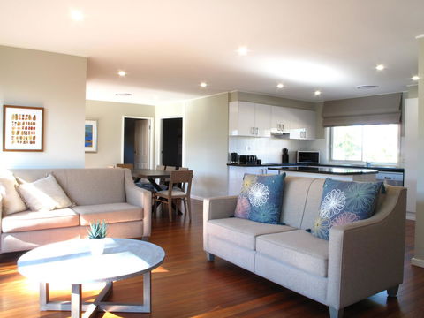 Hunter Oasis - Accommodation Cooktown 4