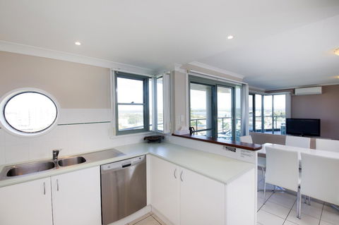 Sails Apartments - Accommodation Cooktown 2