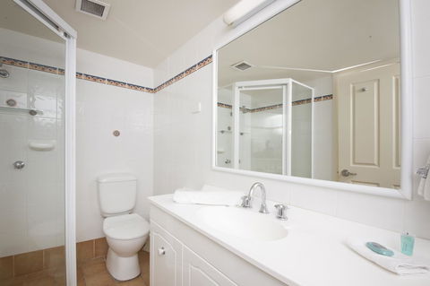 Sails Apartments - Accommodation Cooktown 13