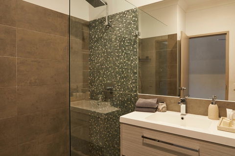 Byron Quarter Apartments - Accommodation Cooktown 9