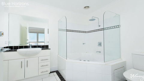 Blue Horizons, Unit 808, 41-45 Shoal Bay Road - Accommodation Cooktown 14