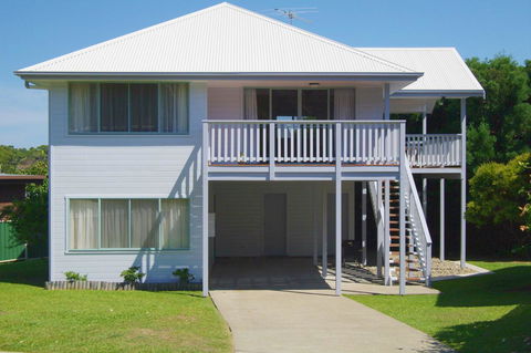 Anglesea, 17 Hodgson Street - Accommodation Cooktown 0