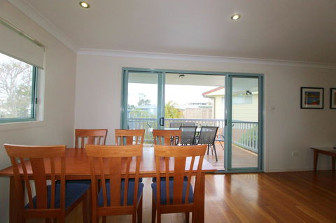 Anglesea, 17 Hodgson Street - Accommodation Cooktown 4