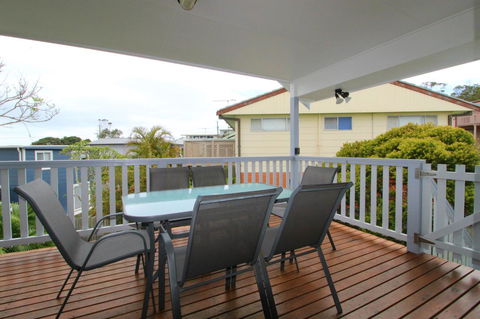 Anglesea, 17 Hodgson Street - Accommodation Cooktown 5