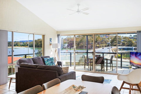 Sails Luxury Apartments Merimbula - Accommodation Cooktown 31