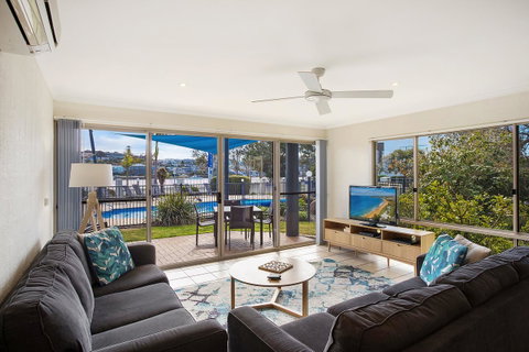 Sails Luxury Apartments Merimbula - Accommodation Cooktown 14