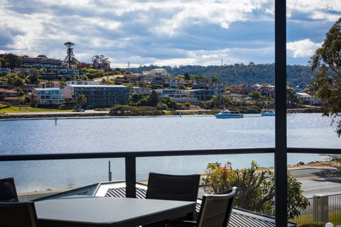 Sails Luxury Apartments Merimbula - Accommodation Cooktown 20