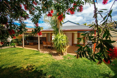 Sunbaker Pet Friendly Awards Finalist 4 Mins Walk To Culburra Beach - Accommodation Cooktown 30