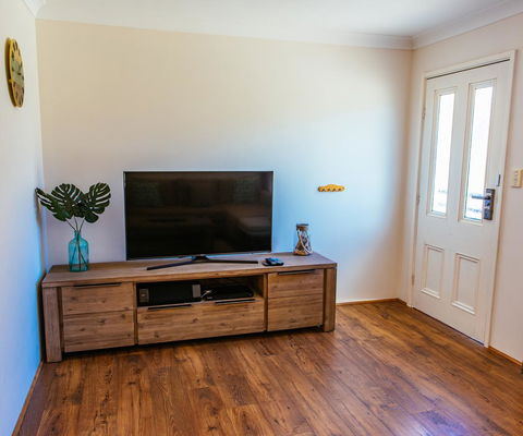 Sunbaker Pet Friendly Awards Finalist 4 Mins Walk To Culburra Beach - Accommodation Cooktown 8