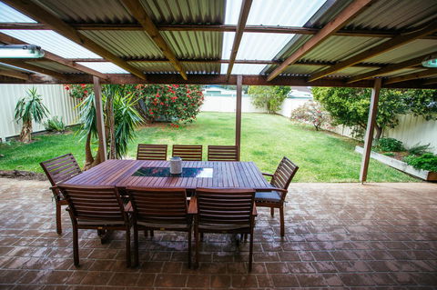 Sunbaker Pet Friendly Awards Finalist 4 Mins Walk To Culburra Beach - Accommodation Cooktown 29
