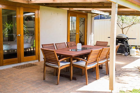 Sunbaker Pet Friendly Awards Finalist 4 Mins Walk To Culburra Beach - Accommodation Cooktown 28