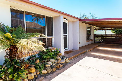 Sunbaker Pet Friendly Awards Finalist 4 Mins Walk To Culburra Beach - Accommodation Cooktown 34