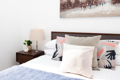 Stylish Apartment With Garage Near Bondi Beach - Accommodation Cooktown 8