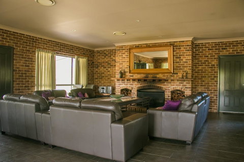 Ironstone Estate Lovedale - Accommodation Cooktown 2