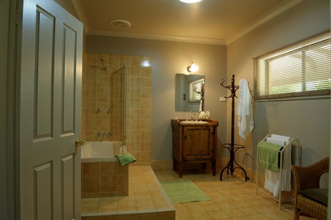 Ironstone Estate Lovedale - Accommodation Cooktown 32