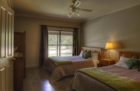 Ironstone Estate Lovedale - Accommodation Cooktown 41
